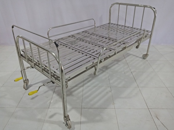 giuong-inox-y-te-01.jpg